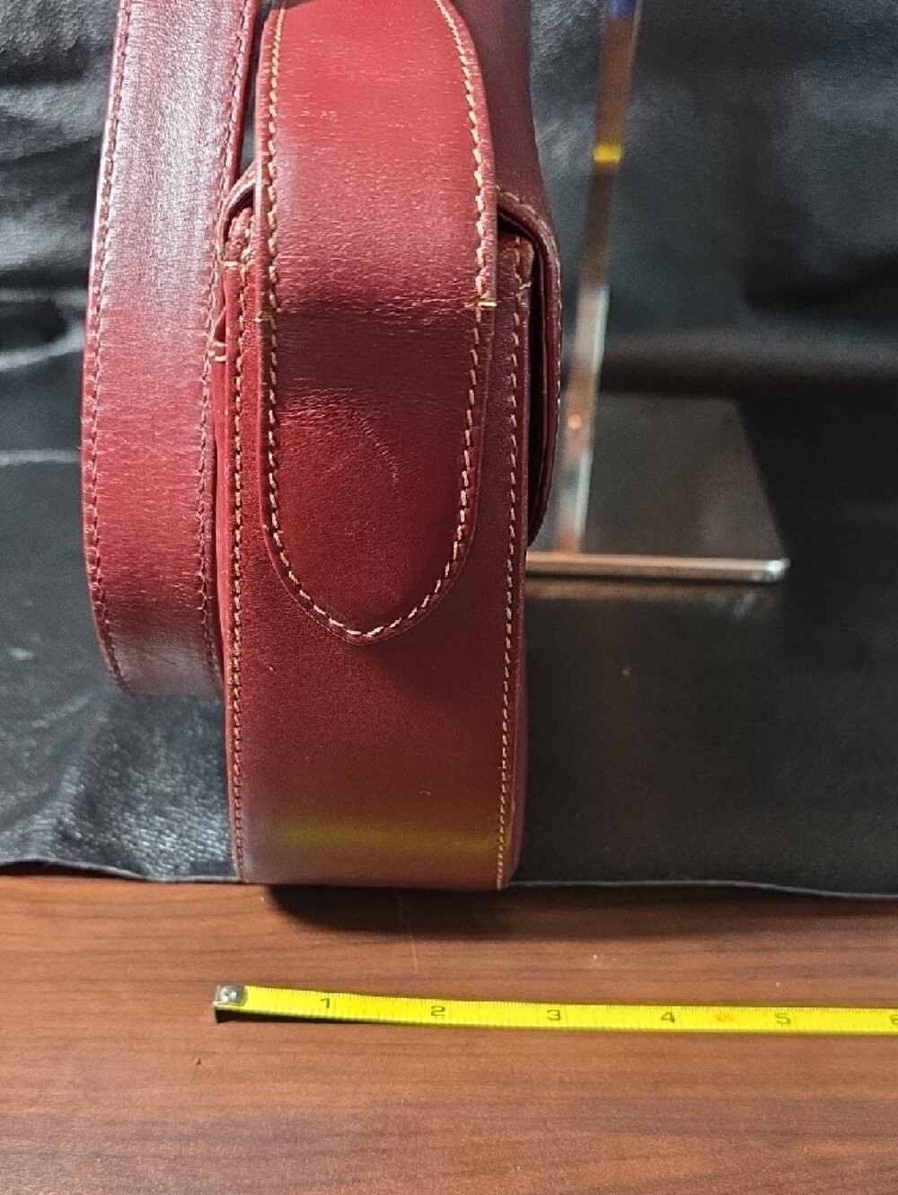 Vintage Cartier Burgundy Leather Crossbody Bag with Gold Turn-Lock - Picture 15 of 16